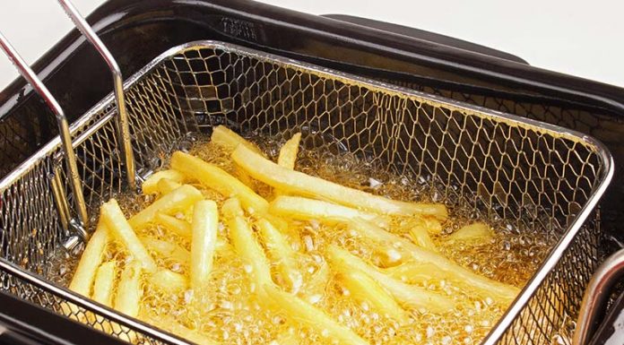 How many times can the frying oil be reused?
